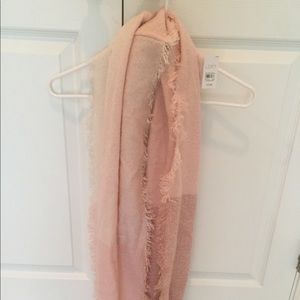 LOFT Accessories - NWT Loft Circle Scarf LOFT Accessories - NWT Loft Circle Scarf